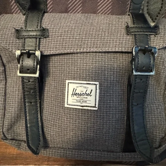 Herschel Supply Company Black and Gray Backpack - Picture 8 of 8